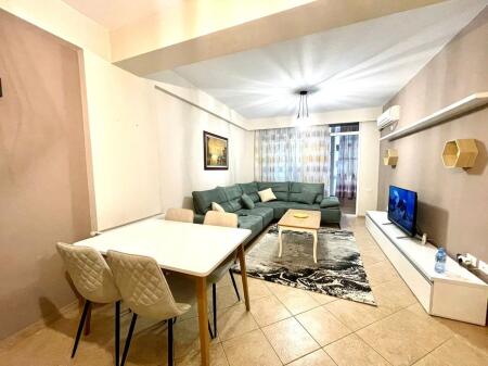 Apartament 1+1 me qira tek Kika1 ne Komune