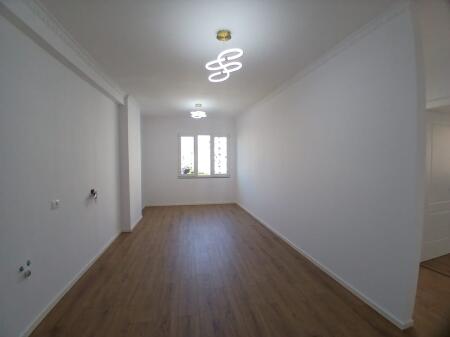 Vendesi Appartamento 2+1+2 Bagni +1 Balcone