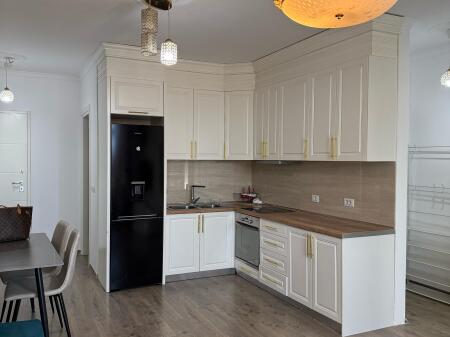 APARTAMENT 2+1 ME QIRA FIORE DI BOSKO