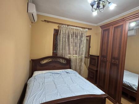 Apartment 1+1 for rent, 21 December near the Mill (road to Mozaiku) Price: 400 thousand lekë
