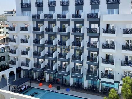 Shitet Super Hotel ne Golem 