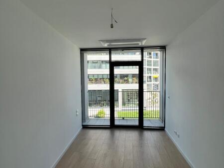 Ufficio in affitto nella Residenza Lake View