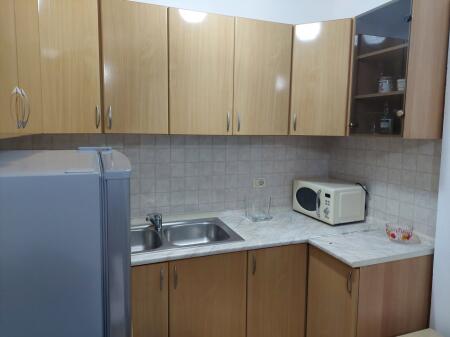 Affittasi appartamento 1+1+1 con balcone