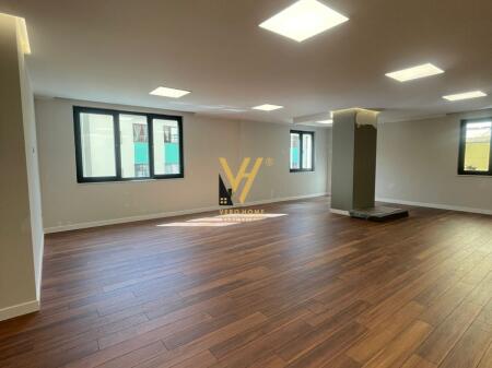 APARTMENT FOR SALE 140 M2 IN SHALLVARET, CENTER 400,000 EURO