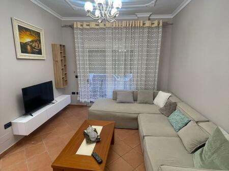 For rent: Villa 2+1+Balcony, 2nd floor, 100 m², 600 € (irfan tomini)