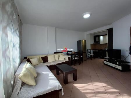 A 2+1+2 apartment is for rent in Bllok, near the Guard (ID 42215199).