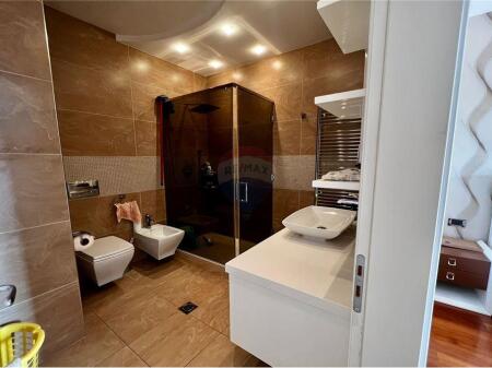 APARTAMENT 2+1+2 LUKSOZ TE KOMPLEKSI PANORAMA