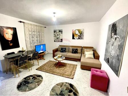 1+1 Apartment Tregu i Ri Electric