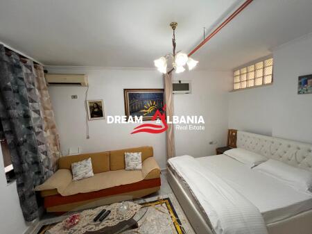 Garsoniere ne shitje tek Bulevardi Zogu I - E pershtatshme dhe per Airbnb