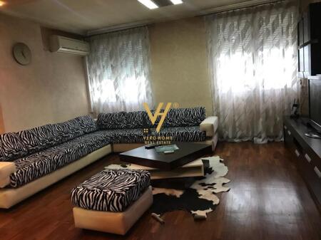 DUPLEX APARTMENT 2+1+BALCON FOR RENT NEAR THE FORMER EXHIBITION TODAY 700 EURO