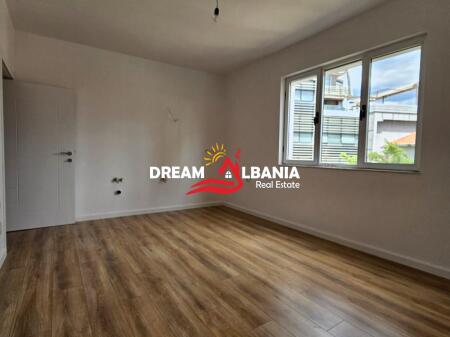 1+1 Apartment for Sale in the Center, near the Post Office in Tirana (ID 4119420)