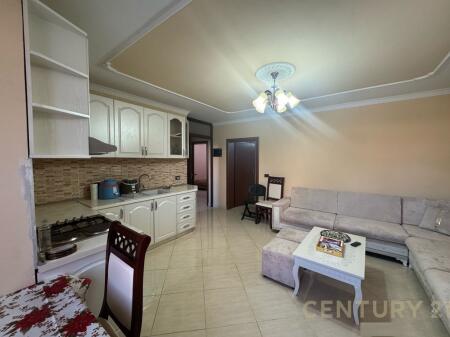 2+1 APARTMENT FOR RENT NEAR SHKOLLA E KUQE! 600 € /Month