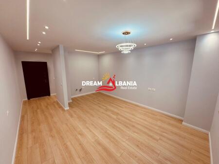 2+1 apartment for sale on Myslym Shyri Street in Tirana (ID 41211974)