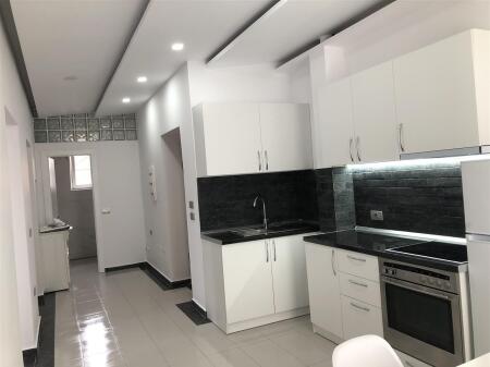 Apartment 2+1 for rent, Brryll near the Ring Road Station, 500,000 lek.