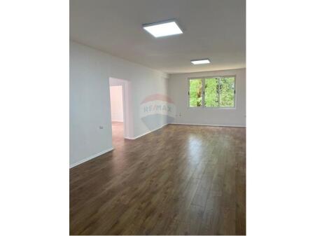 Office space for rent on Elbasan Street!