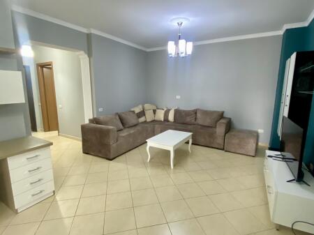 1+1 apartment for rent near the old electric market.