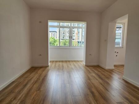 Studio apartment for sale in the center.