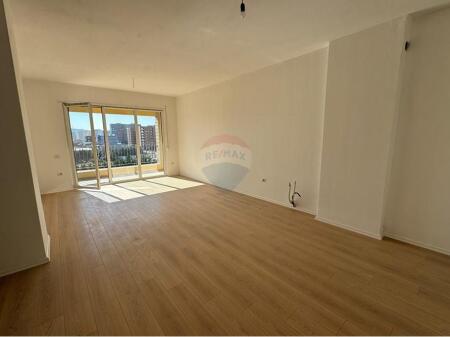 FOR SALE APARTMENT 3+1+2 FORMER AVIATION FIELD