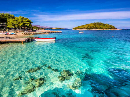 Apartment for sale in Ksamil
