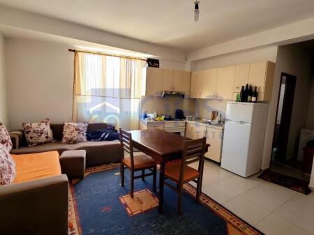 A 1+1 apartment is for rent in Sauk.