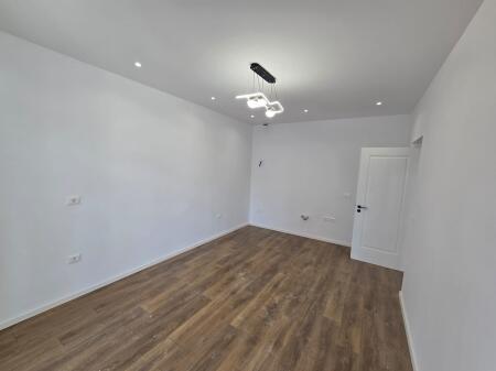 Apartment 2+1+2 for sale, Myslym Shyri!