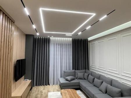 🏢At Liqeni i Thate, a 2+1+2 apartment with parking space is for rent, newly furnished, €1,800.