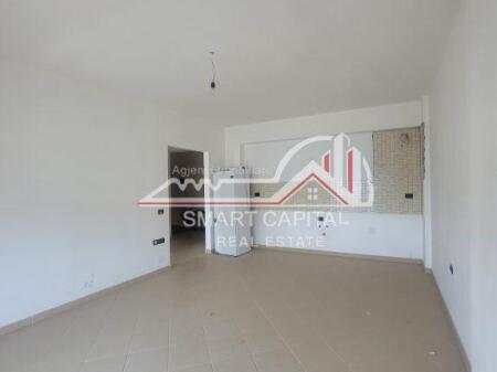 APARTMENT 2+1+2 FOR SALE ON THE LUNGOMARE!