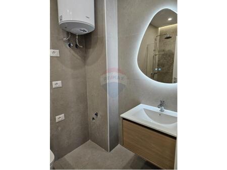 🏢 **Fantastic Studio Apartment for Sale in Tirana!**