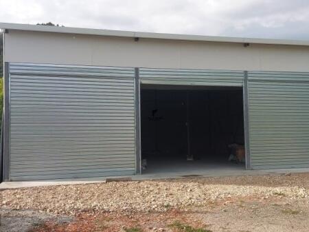 MAGAZINE ME QERA 660 M2 VAQARR 800 EURO