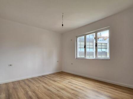 FOR SALE: 1-Bedroom Apartment 📍In the Heart of Tirana – Tregu Çam – €130,000