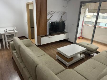 Super apartment for rent 2+1 Astir near the roundabout.