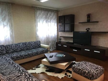 Duplex for rent, near the old exhibition.