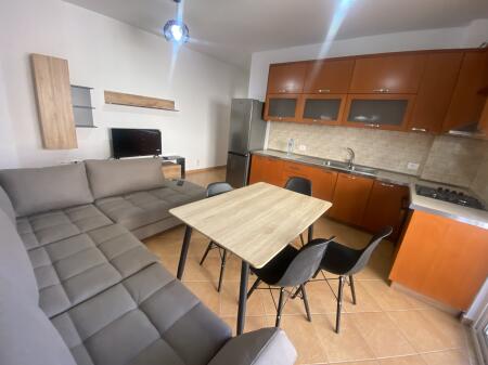 2+1, furnished, with parking, zoo garden.