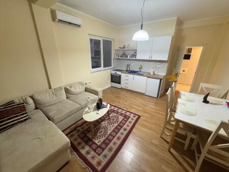 Super apartment 2+1 for rent on 21 December in front of hotel Mondiali