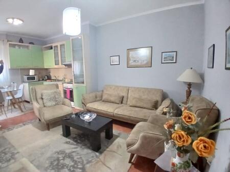 Appartamento in Affitto 2+1+1 Balcone