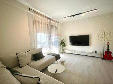2+1 apartment with parking space at Kodra e Diellit 1