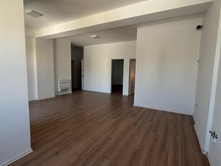 OFFICE FOR RENT AT SQUARE 21