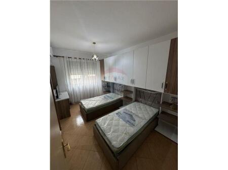 Apartament 2+1+2 me qira ne Astir