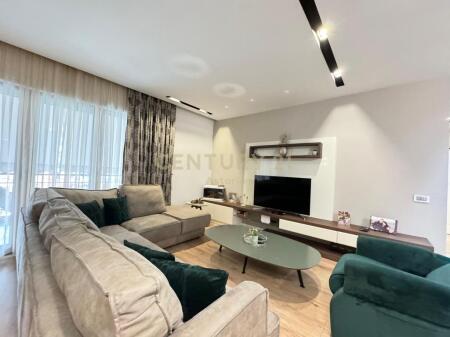 Delijorgji Complex, Apartment 2+1+2+Parking space for rent