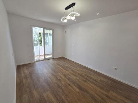 Apartment for Sale 2+1+2 at Myslym Shyri (ID B121192) Tirana.