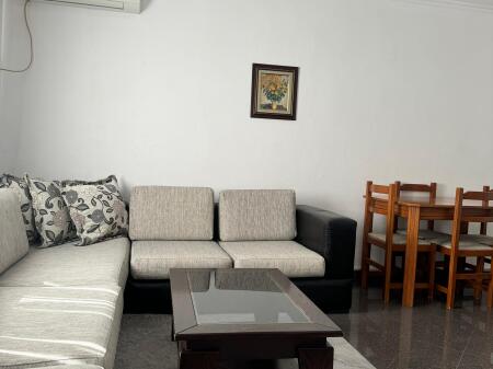 2+1 apartment for rent at Ish Tregu Elektrik