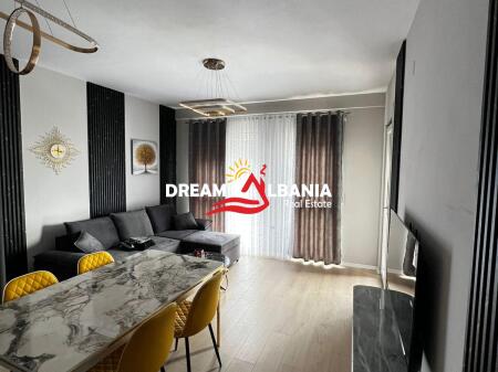 Apartament 1+1 ne Shitje ne Kamez