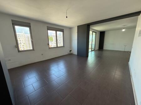 OFFICE FOR RENT 116 M2 ZOGU I ZI