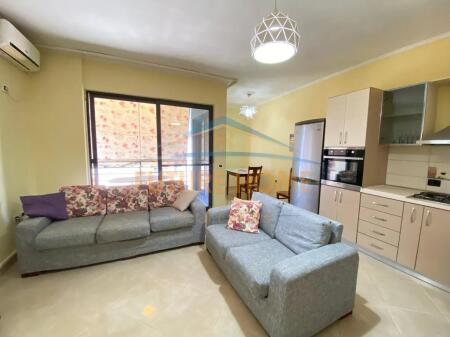 For sale, Apartment 2+1, Unaza e Re
