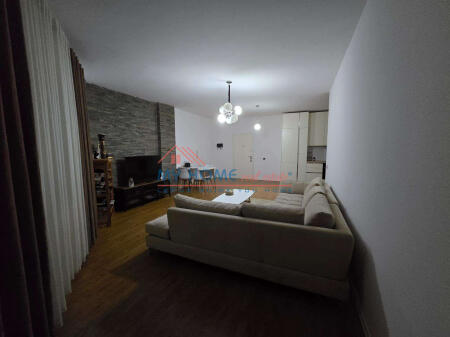1+1 apartment for rent at Liqeni i Thate