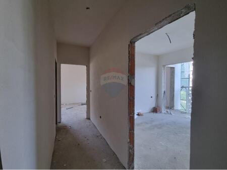 1+1 APARTMENT FOR SALE AT CORNER RESIDENCE!