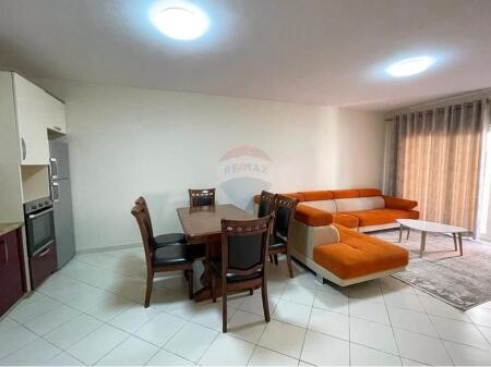 Apartament 2+1 për qira në Astir