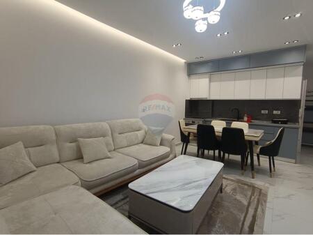 Apartament 3+1 me parking për qira në Don Bosko