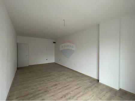 Apartament i perfunduar ne Paskuqan