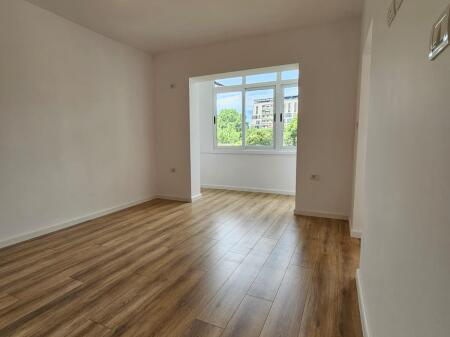For sale Studio Apartment - At Posta, Center